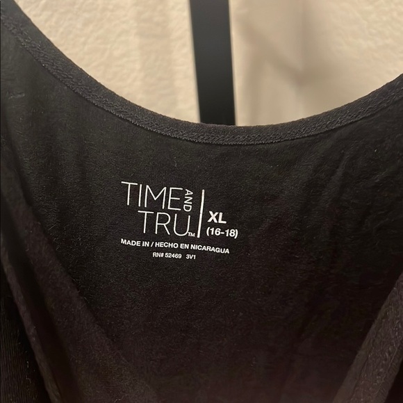 Time and Tru Black Fitted Sleeveless Camisole - Picture 2 of 3